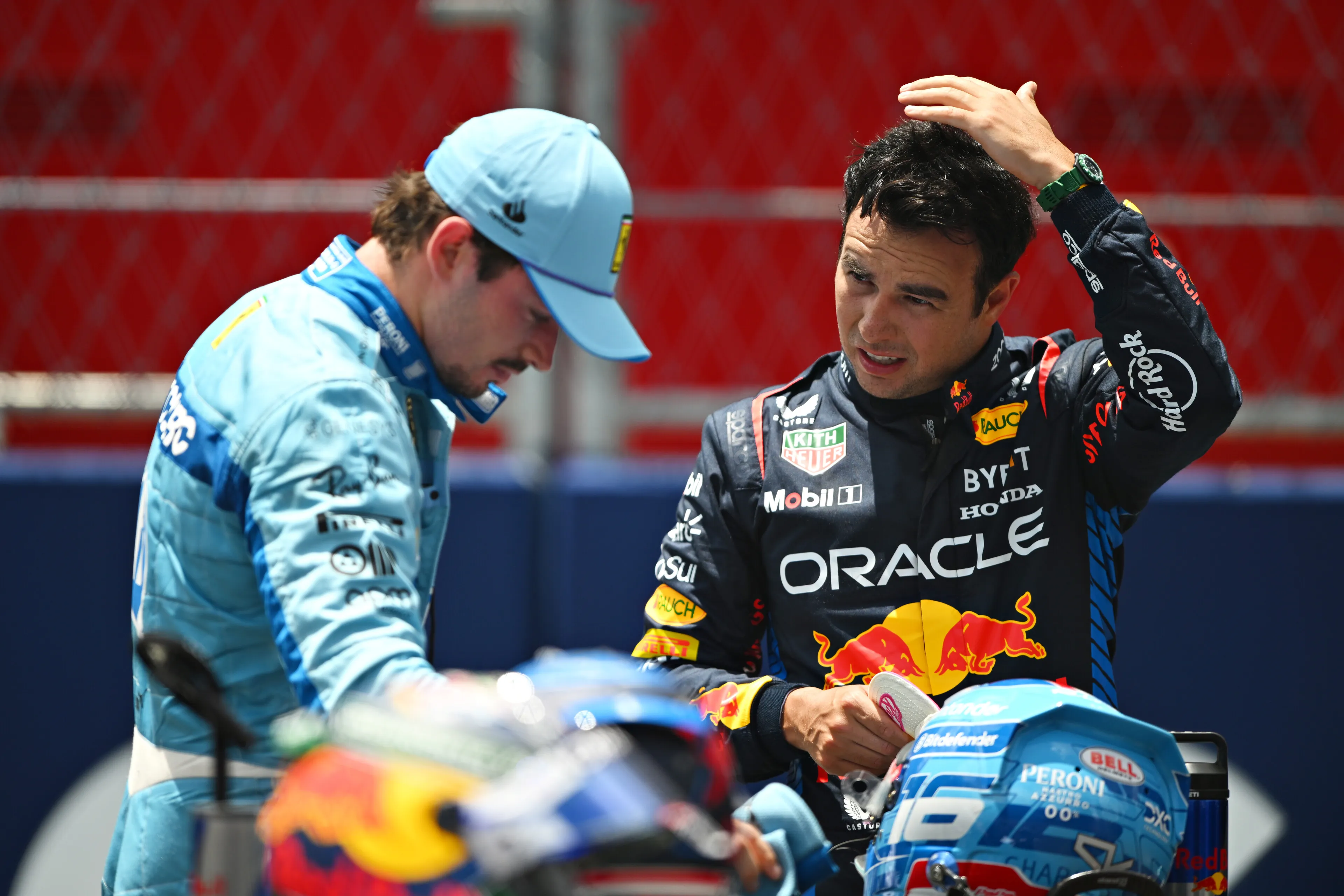 Leclerc se acordó de Checo en una entrevista que tuvo