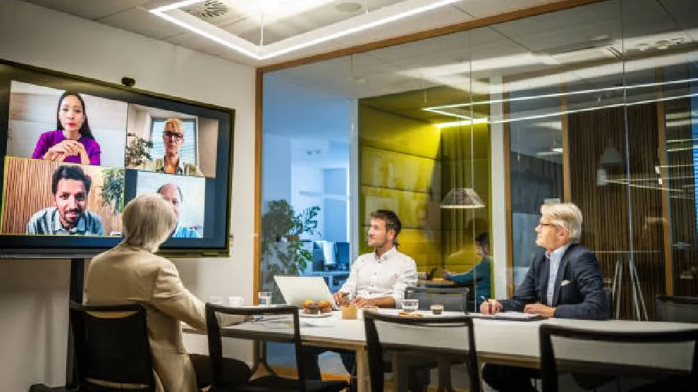 Skype también fue una buena herramienta para trabajar/Pixabay