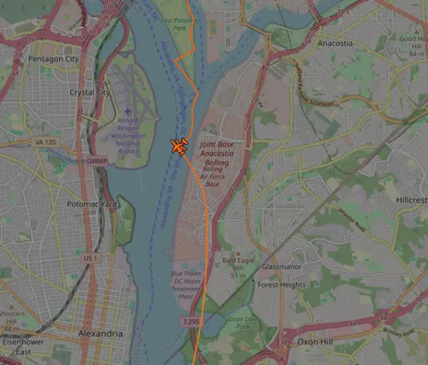 Siguen investigando las causas sobre la colisión aérea / Especial