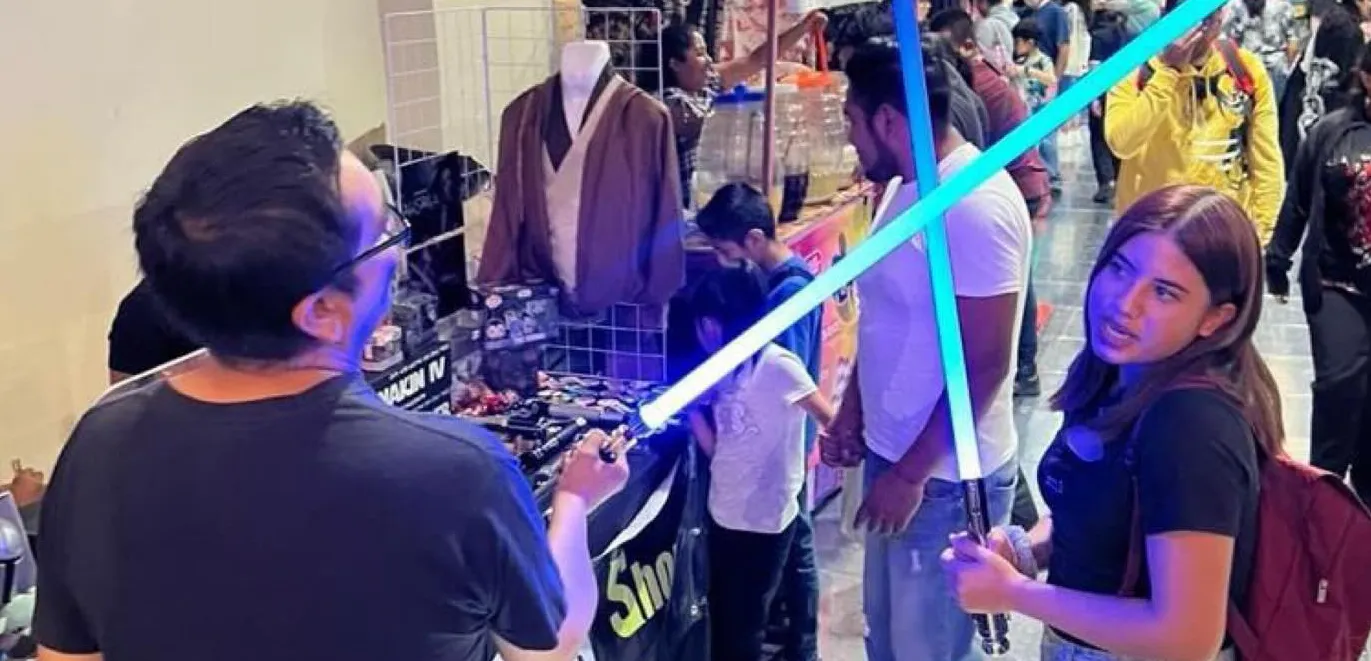 En la convención encontrarás de todo tipo de juguetes de Star Wars / FB: @retrofestcdmx