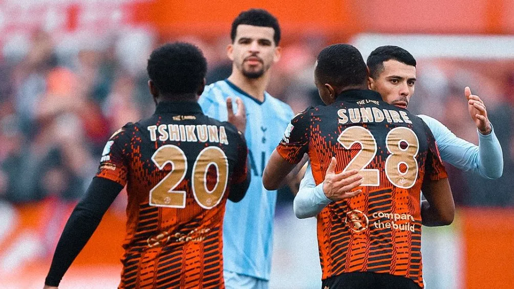 Imágenes del Tottenham vs Tanworth | @SpursOfficial