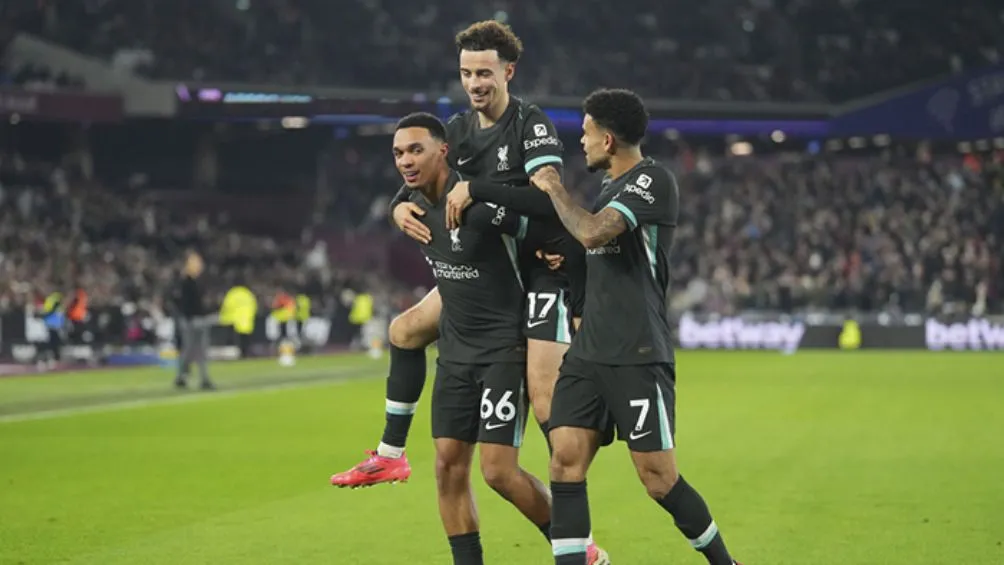 Arnold celebra un gol con el Liverpool | AP