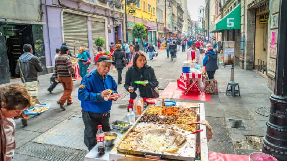 Taquerías y puestos de tacos hay prácticamente en cada esquina de México/Pixabay