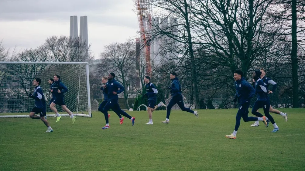 Dundee FC es el equipo donde juegan tres mexicanos | @DundeeFc