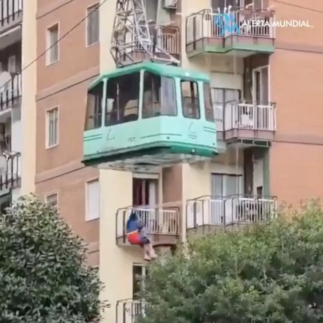 Las personas de las otras cabinas fueron evacuadas / Redes Sociales