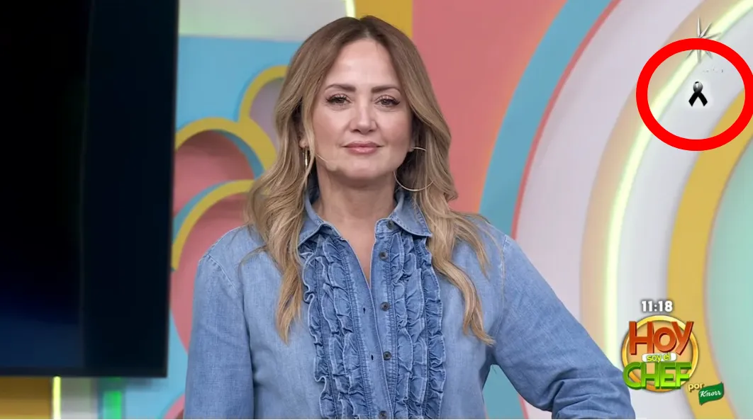 Los programas de Televisa mostraron un moño negro en manera de luto / Redes Sociales