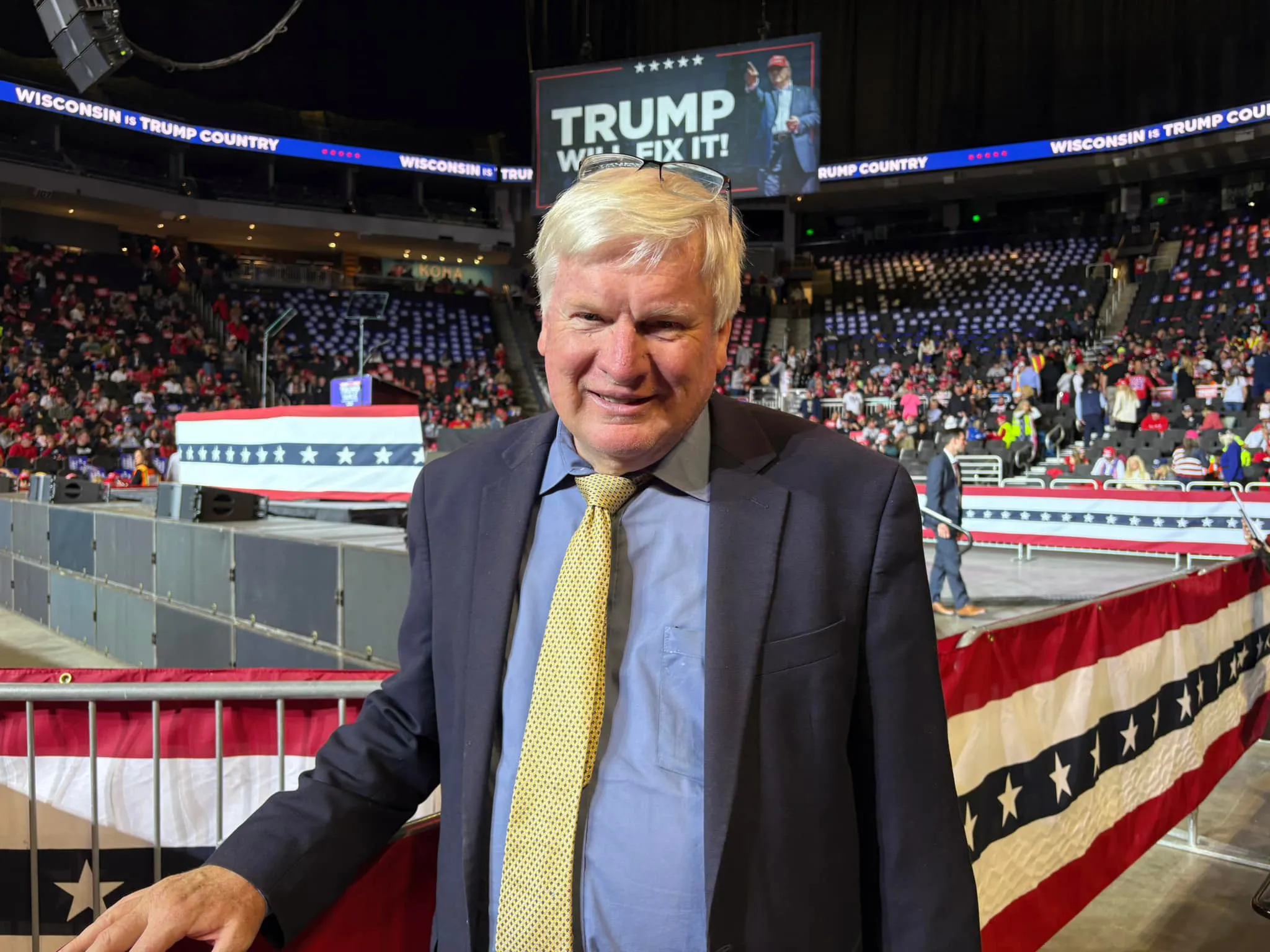 El republicano Glenn Grothman votó a favor de cerrar TikTok / Redes Sociales