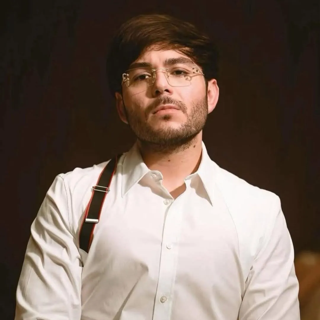 El artista se estaría sumando a la lista de cantantes con problemas migratorios / Redes Sociales