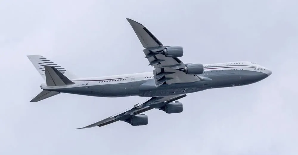 Ven conflicto de intereses en el regalo que hizo Qatar / Redes Sociales