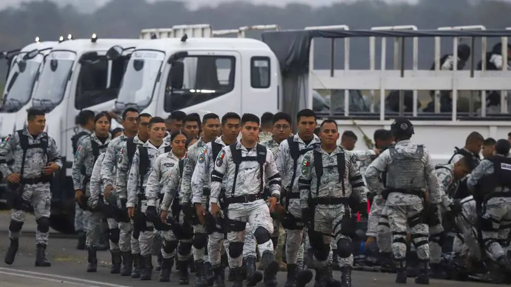 Para Trump no es suficiente que México haya mandado soldados a la frontera/AP