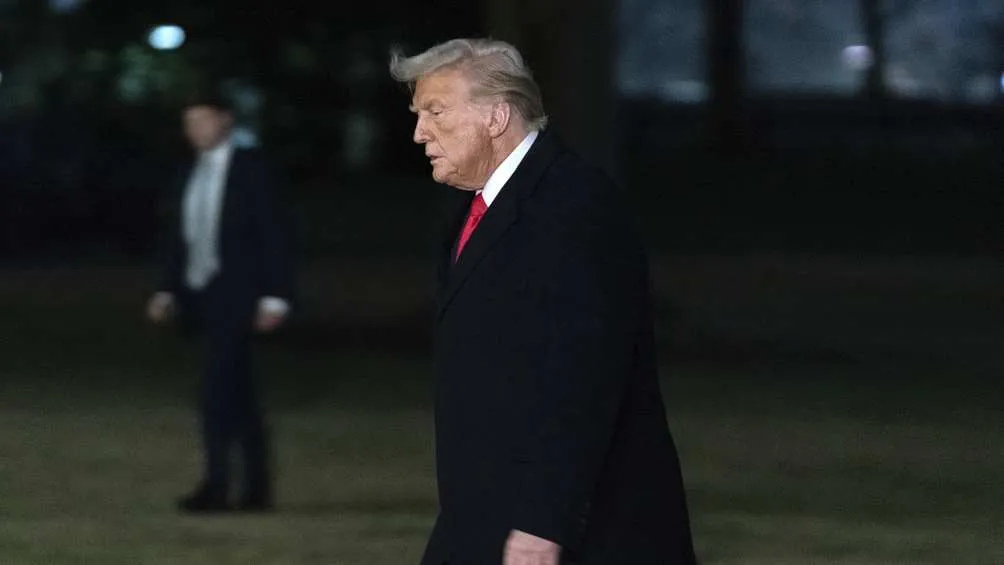 Trump ahora quiere poner aranceles al metal y aluminio exportado por México/AP