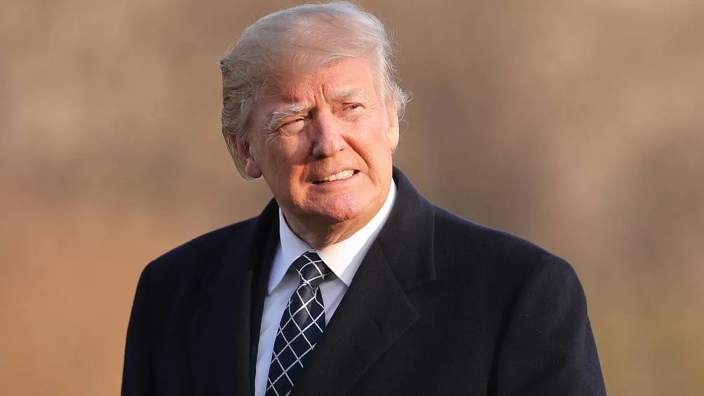 La nueva telefonía de Trump busca evitar la censura/AP