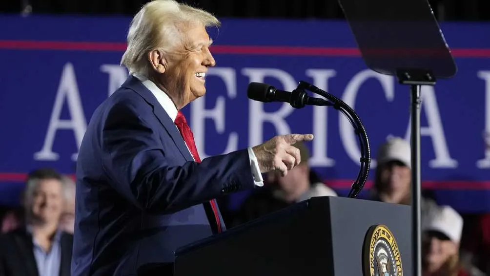 Donald Trump está cumpliendo su promesa de hacer una deportación masiva de indocumentados/AP