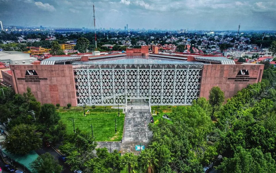 Los alumnos destacados podrán elegir entre los 5 planteles de la UAM / FB: @lauammx