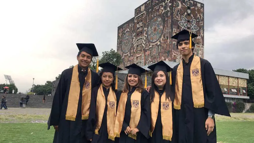 Si ya eres egresado, pero aún no tienes título, esta beca es para ti/UNAM