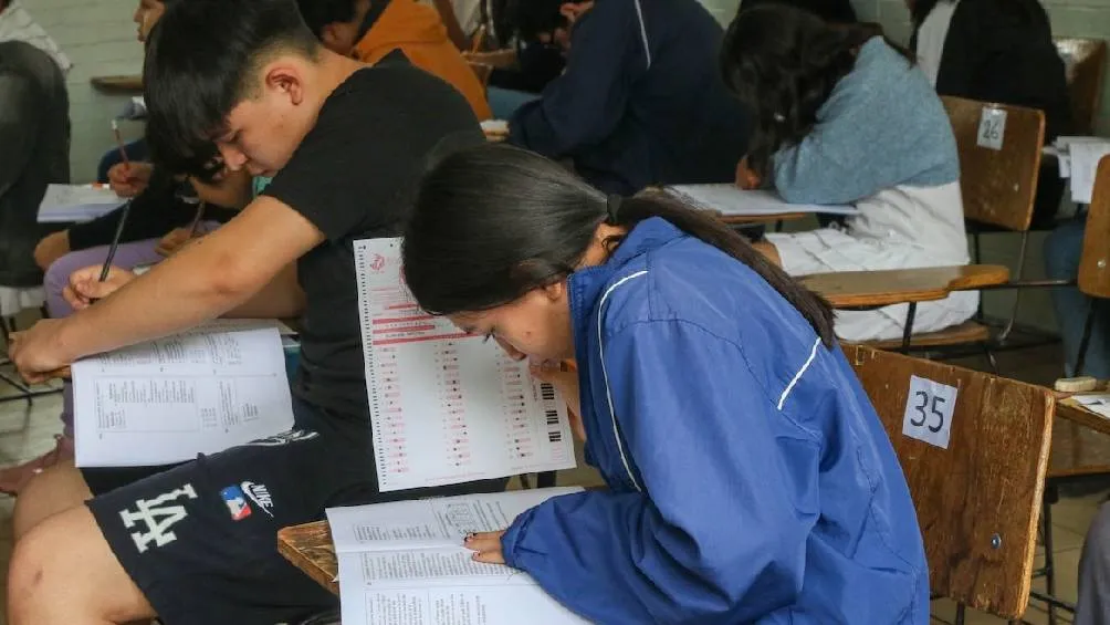 A partir de este año COMIPEMS dejó de aplicar examen de ingreso/X