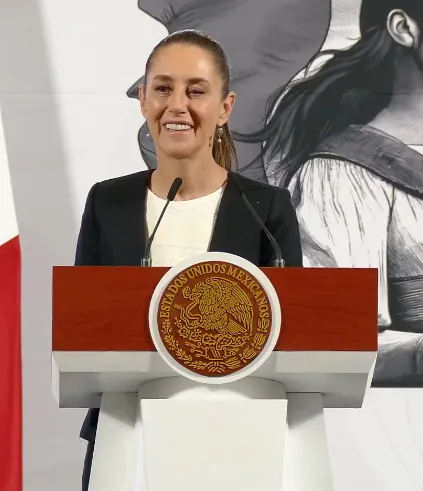 Claudia Sheinbaum llamó racistas a Verástegui por su saludo nazi / Redes Sociales