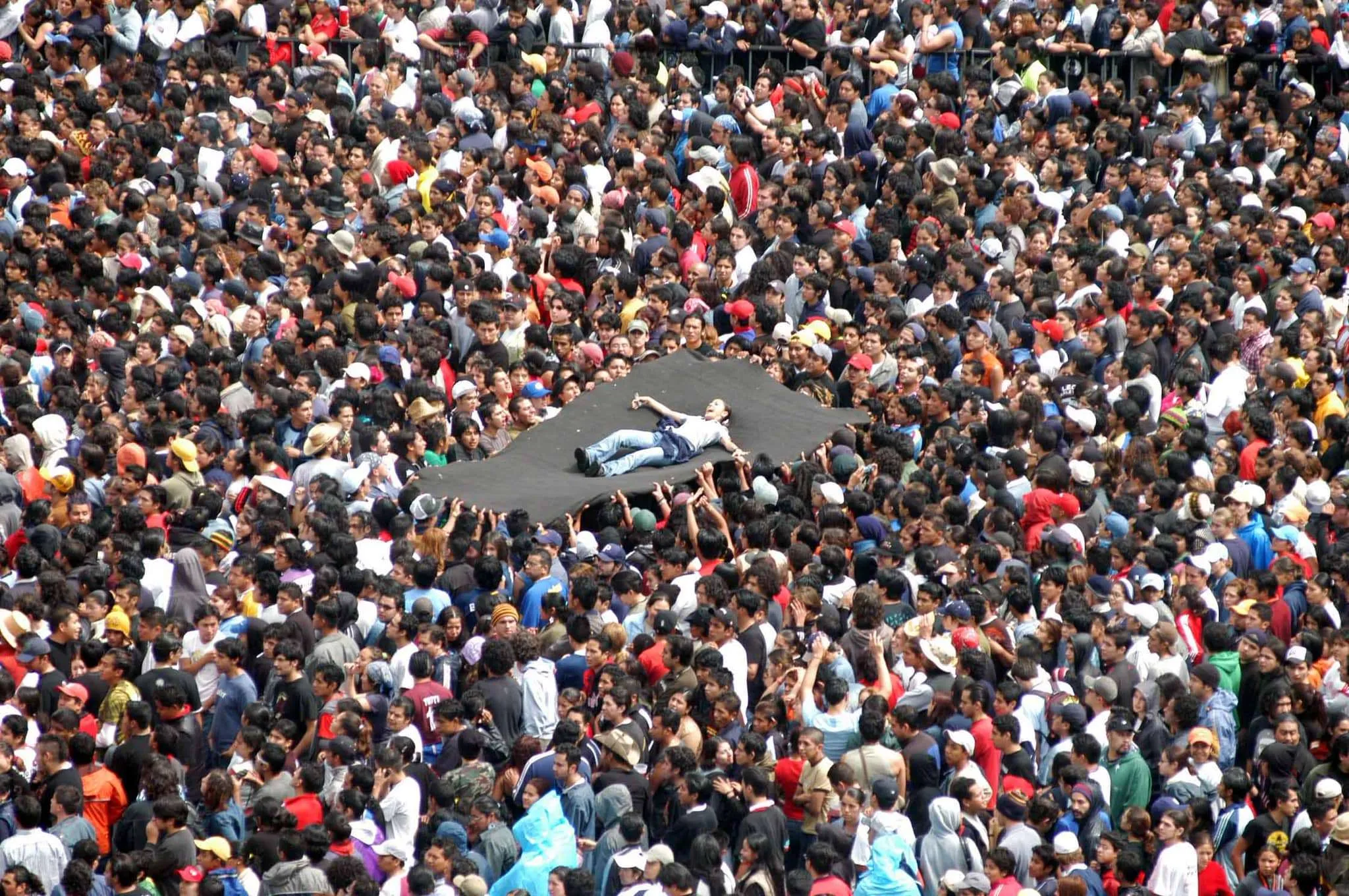 Este fin de semana es el 25 aniversario del Vive Latino / FB: @festivalvivelatino