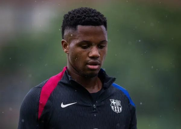 Fati en un entrenamiento del Barcelona