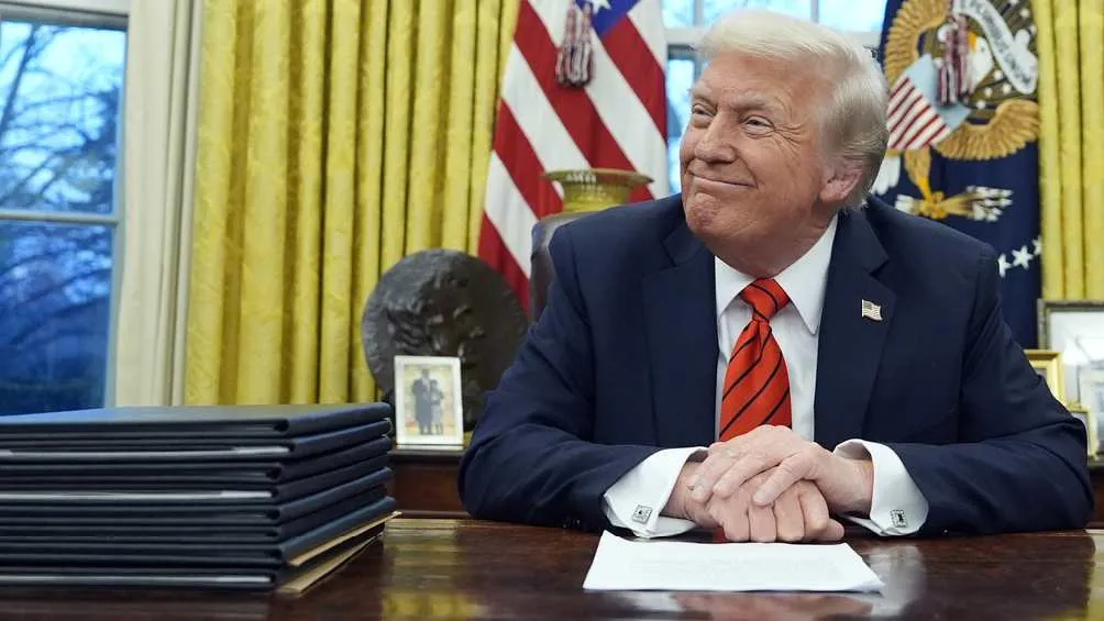 Trump está decidido que cobrar aranceles a México y el resto del mundo/AP