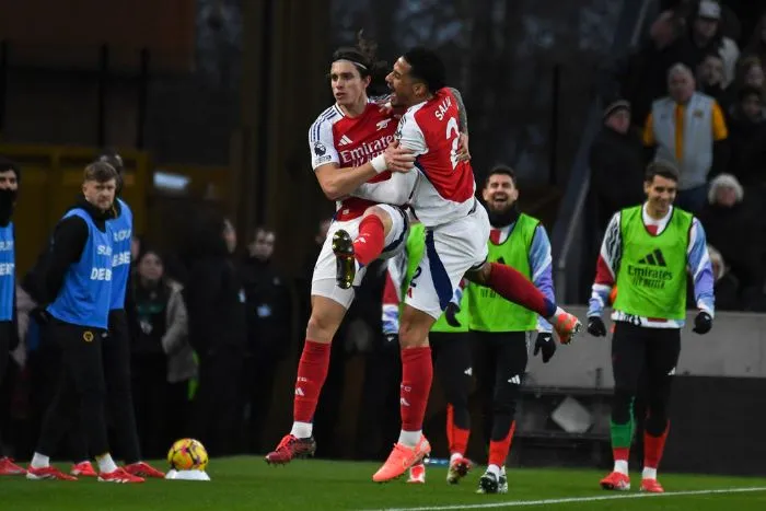 Arsenal venció 1-0 a Wolves