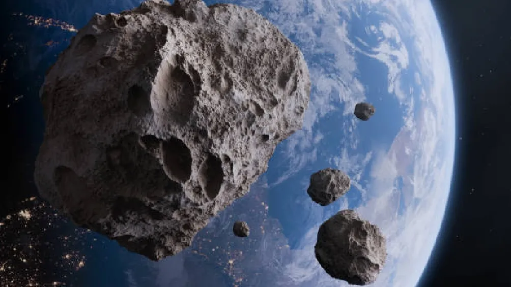 La Oficina de Coordinación de Defensa Planetaria de la NASA es la encargada de monitorear estos objetos espaciales/iStock