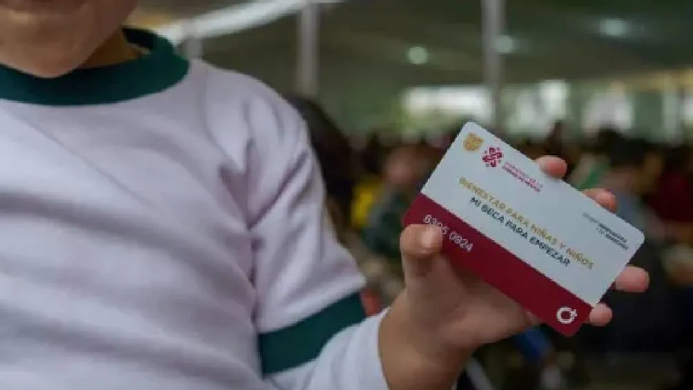 El apoyo es para estudiantes en situación vulnerable/X