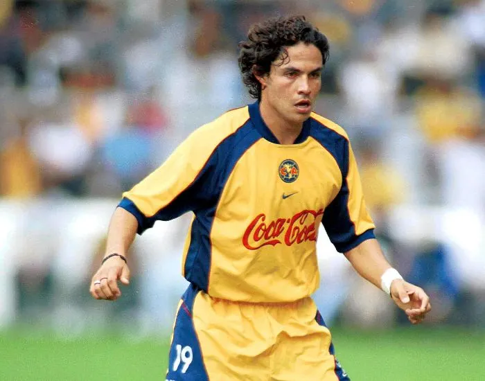 Braulio Luna en un partido del América