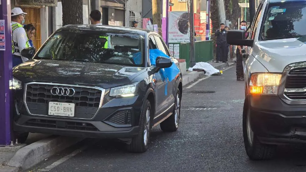 Los servidores públicos fueron ultimados en plena calzada de Tlalpan/X