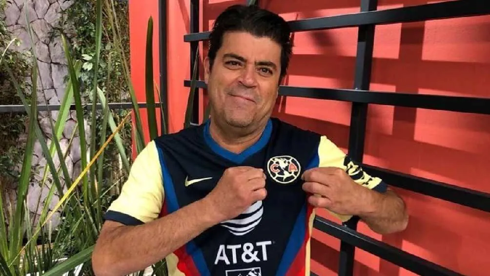 &quot;El Burro&quot; aprovechó su programa para mandarle un mensaje a &quot;El Sol&quot;/X