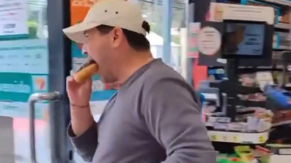 El hombre ya es conocido como 'Lord Dona'/X