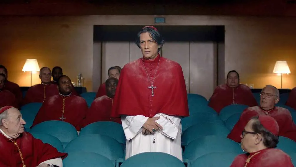 En la película Cónclave un cardenal mexicano es elegido como papa/X