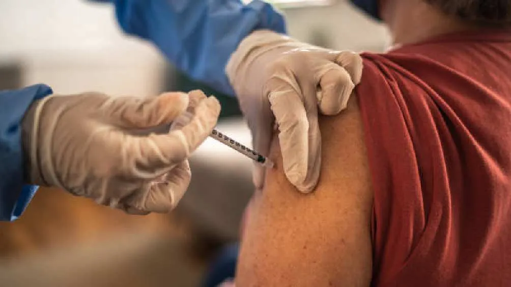 Las vacunas siguen siendo la mejor forma para combatir al Covid/Pixabay