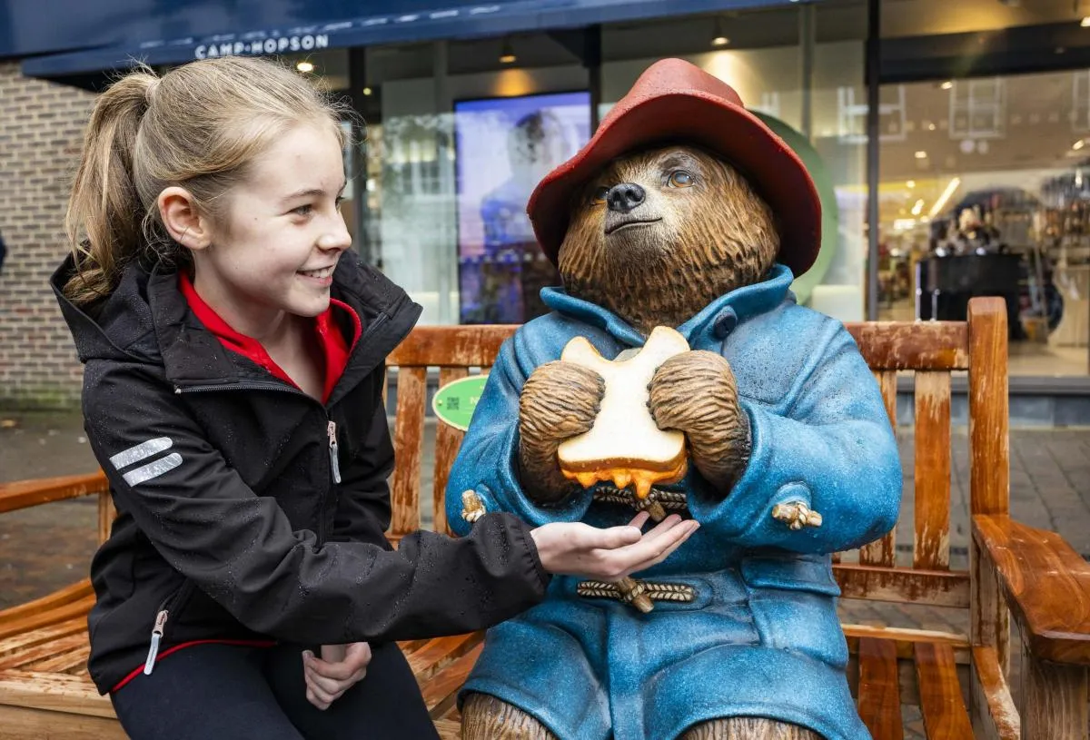 Estatua de Paddington recibía cientos de visitas en su banca /Basingtoke Gazette