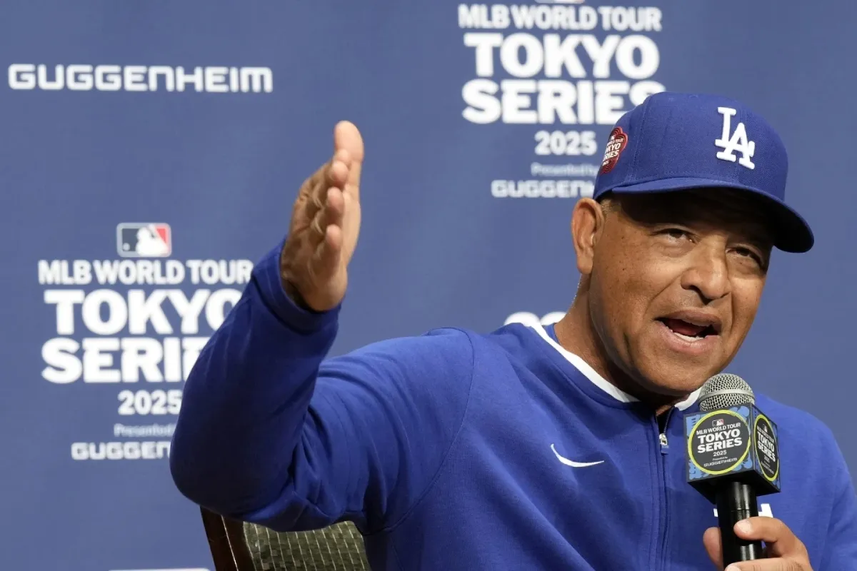 Dave Roberts | AP