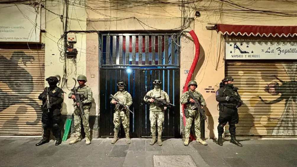 Autoridades desplegaron un fuerte operativo en calles del Centro Histórico/X@siete_letras