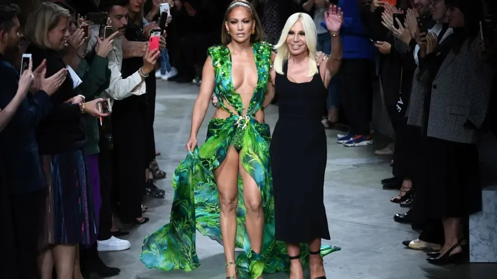 Donatella Versace es una leyenda de la industria de la moda y Hollywood / Redes Sociales