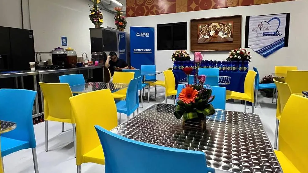Este comedor se ubica en la Central de Abastos, en Iztapalapa/IG: @fundaciondrsimi