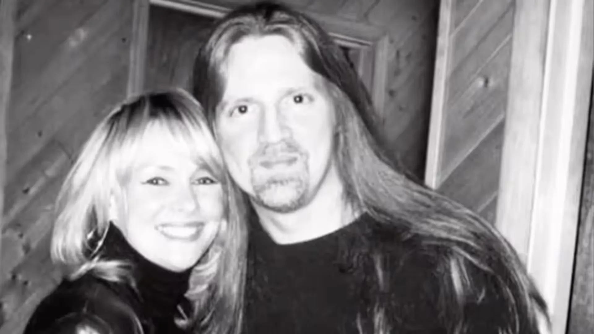 Karl Cochran fallece en accidente junto a su madre / HOLA!