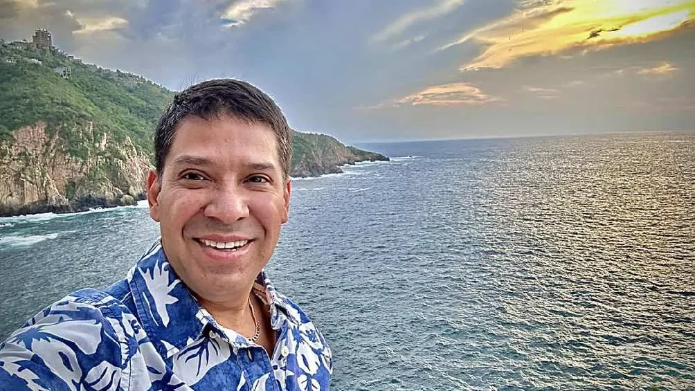 El humorista asegura que su pareja le robó dinero/IG: @elcostenohumorista