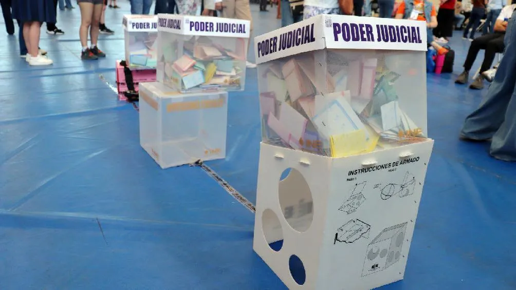 Durante una conferencia de prensa, el presidente nacional del PAN, Jorge Romero, y el excandidato presidencial Ricardo Anaya expresaron su rechazo al proceso de elección de jueces que se llevó a cabo este año/Redes Sociales