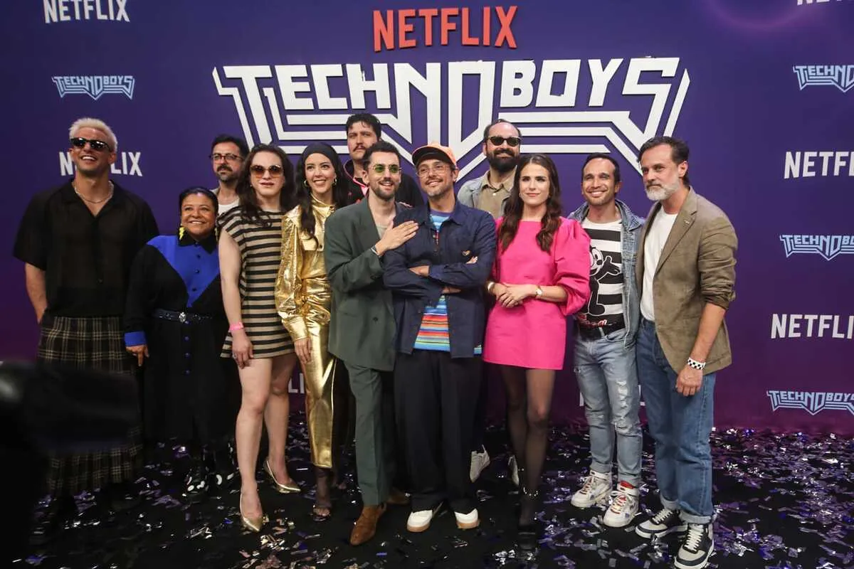 Luis Gerardo Méndez en la premiere de Techno boys / Milenio