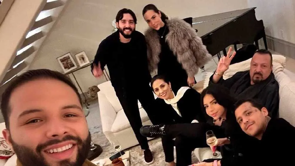 La familia Aguilar desmintió la infidelidad de Nodal a Ángela/IG: @angela_aguilar_