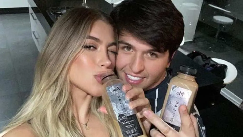 El influencer ya habría terminado su relación con Melanie/X