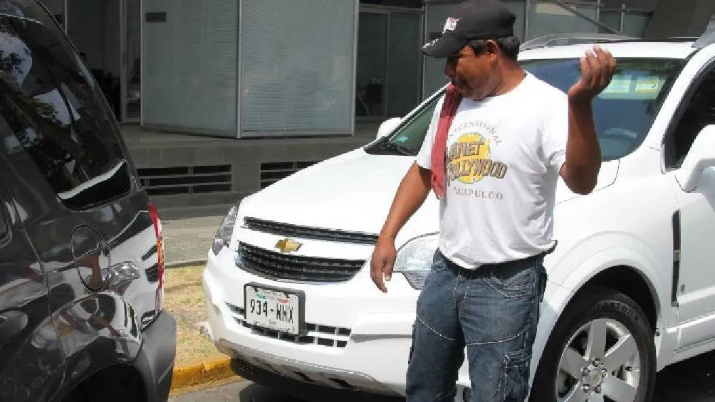 Actualmente la sanción contra los franeleros es de 300 pesos/X