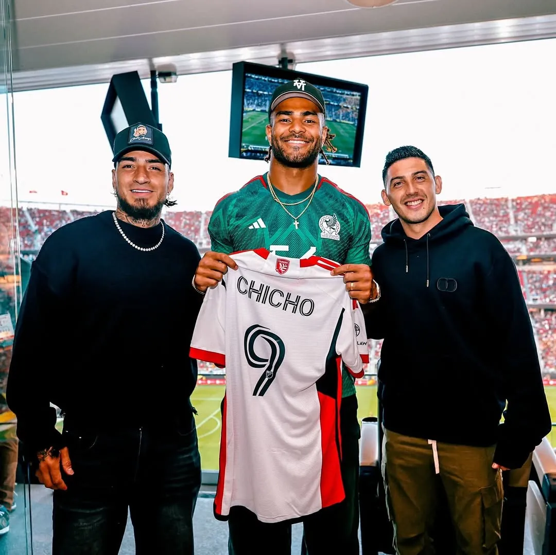 Warner fue una de las figuras que apoyó al Tri