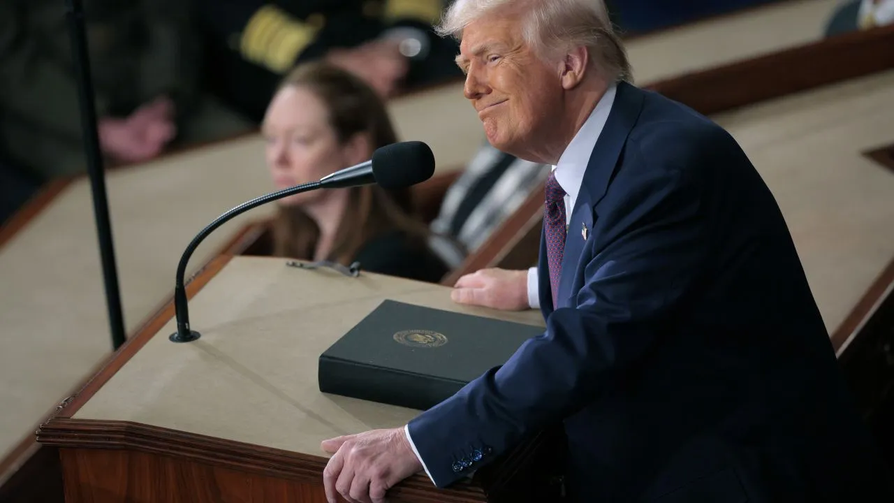 El presidente de Estados Unidos impone aranceles al sector automotriz este miércoles / Getty Images