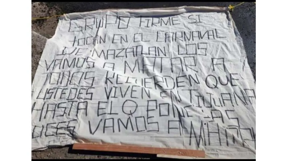 Esta es la narcomanta dirigida a Grupo Firme/X