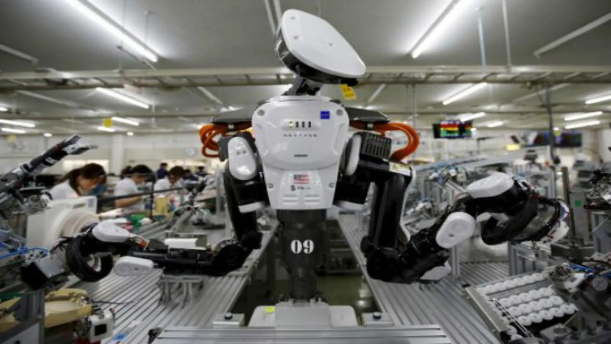Una nueva era industrial con más de 100 mil robots en Estados Unidos comenzará / El País