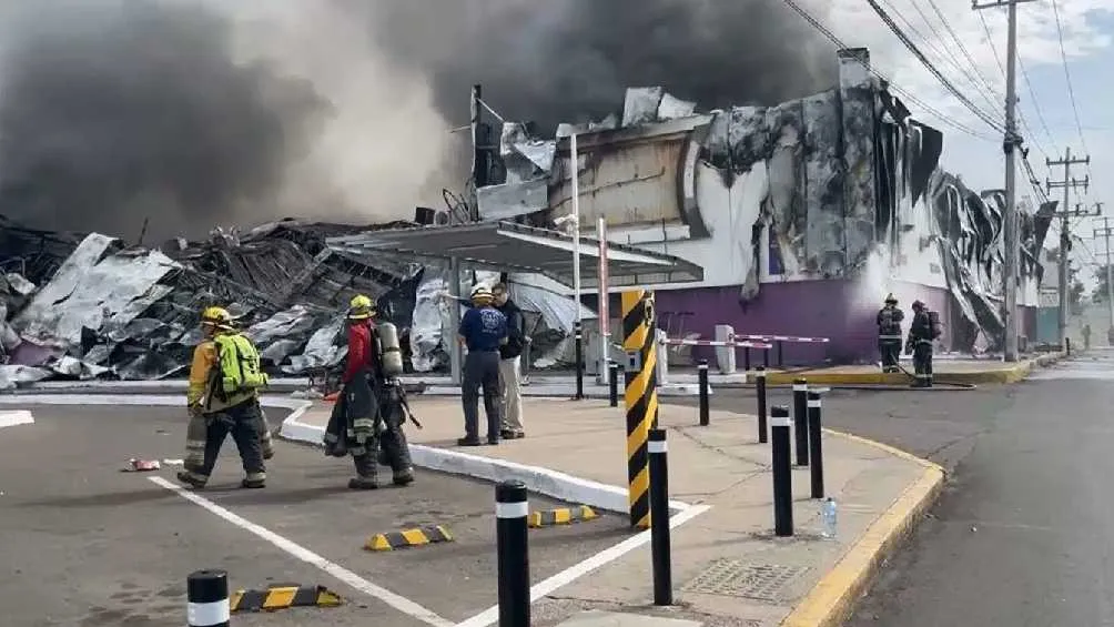Autoridades descartaron muertos, sólo tres personas lesionadas/X